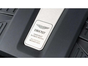 Aston Martin DBX 707 SUV — photo 40