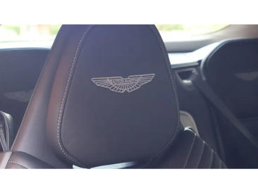 Aston Martin DB11 DB11 V8 Volante — photo 6