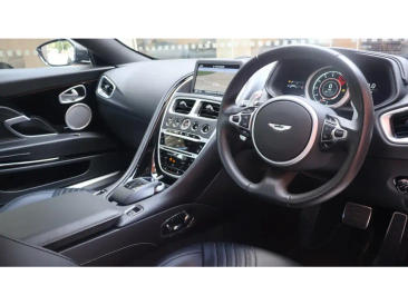 Aston Martin DB11 DB11 V8 Volante — photo 7
