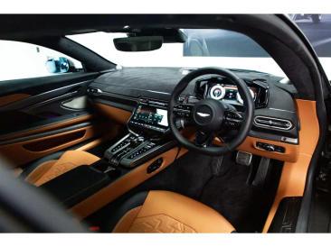 Aston Martin Vanquish (2025-) Vanquish Coupe — photo 3