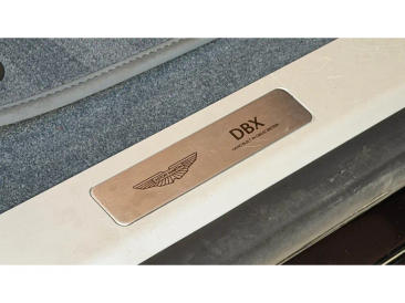 Aston Martin DBX 707 SUV — photo 20