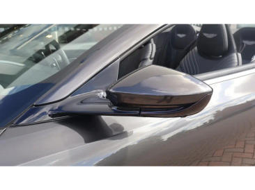 Aston Martin DB11 DB11 V8 Volante — photo 22