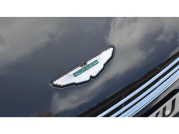 Aston Martin DB11 DB11 V8 Volante — photo 24
