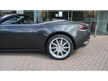 Aston Martin DB11 DB11 V8 Volante — photo 32