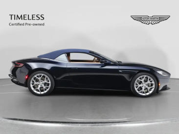 Aston Martin DB11 DB11 V8 Volante — photo 21