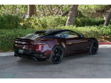 Aston Martin DBS (2018-24) DBS Superleggera Coupe — photo 22