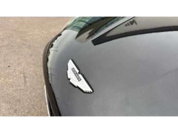 Aston Martin DBS (2018-24) DBS Coupe — photo 13