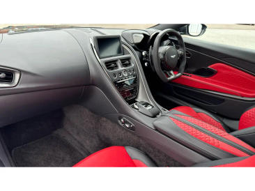 Aston Martin DBS (2018-24) DBS Coupe — photo 20