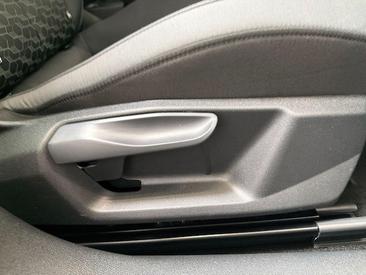 Audi A1 Sportback Advanced 2 25 TFSI 95 Ch 5 Vitesses — photo 14