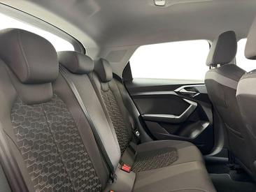 Audi A1 Sportback Advanced 2 25 TFSI 95 Ch 5 Vitesses — photo 23