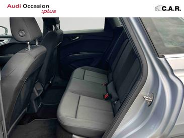 Audi Q4 E-tron 45 E-tron — photo 12