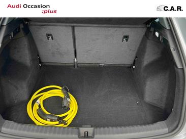 Audi Q4 E-tron 45 E-tron — photo 13
