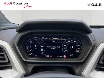 Audi Q4 E-tron 45 E-tron — photo 18