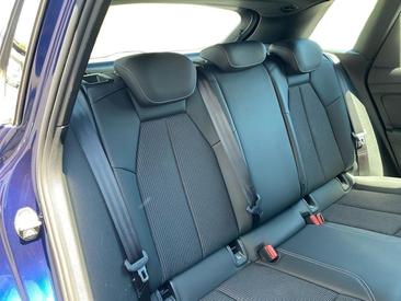 Audi Q4 E-tron 45 E-tron — photo 23
