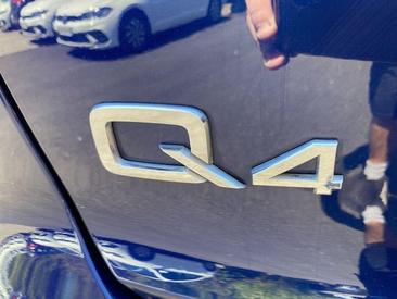 Audi Q4 E-tron 45 E-tron — photo 27