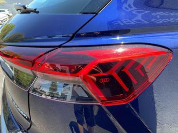 Audi Q4 E-tron 45 E-tron — photo 30