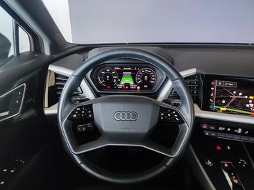 Audi Q4 E-tron Design 45 E-tron 210,00 KW — photo 24
