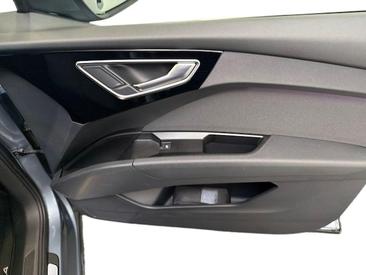 Audi Q4 E-tron Executive 35 E-tron 125,00 KW — photo 15
