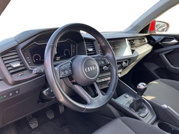 Audi A1 Sportback 30 TFSI — photo 9