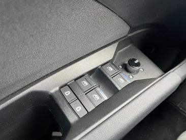 Audi Q4 E-tron Design 40 E-tron 150,00 KW — photo 22