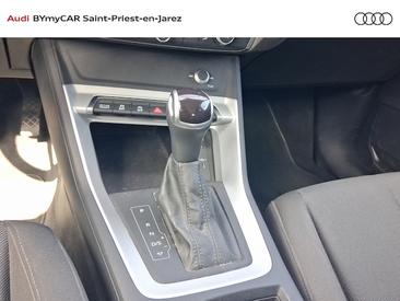 Audi Q3 35 TFSI — photo 21