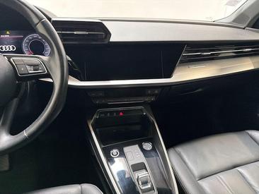 Audi A3 Sportback 35 TFSI — photo 10