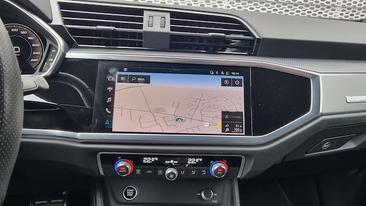 Audi Q3 35 TFSI — photo 12