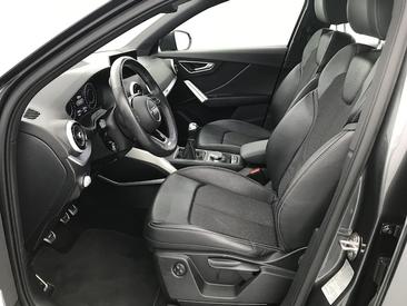 Audi Q2 35 TFSI — photo 11