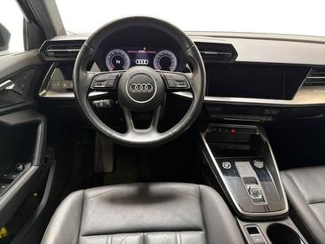 Audi A3 Sportback 35 TFSI — photo 24