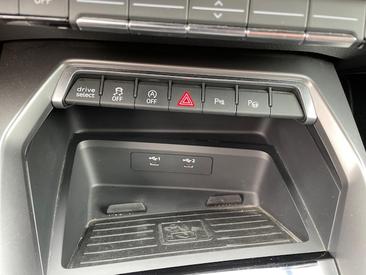Audi A3 Sportback 35 TDI — photo 26