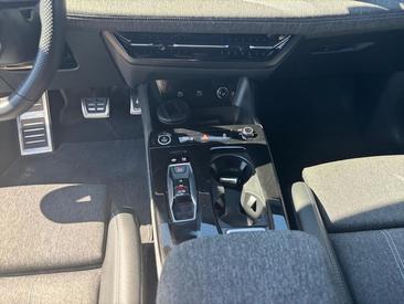 Audi Q6 E-tron S Line E-tron Performance 225,00 KW — photo 29