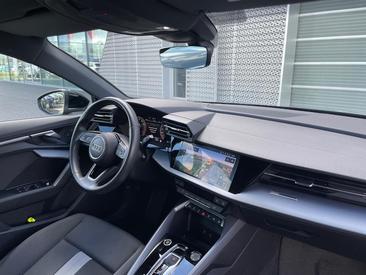 Audi A3 Sportback 35 TFSI — photo 28