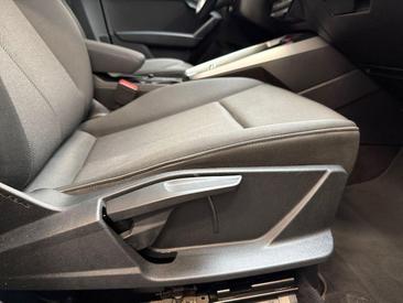 Audi A3 Sportback 35 TFSI — photo 14