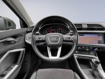 Audi Q3 35 TFSI — photo 12