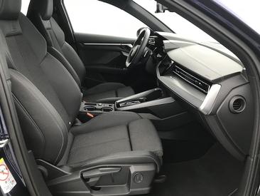 Audi A3 Sportback 35 TDI — photo 12