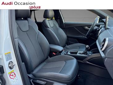 Audi Q2 35 TDI — photo 14