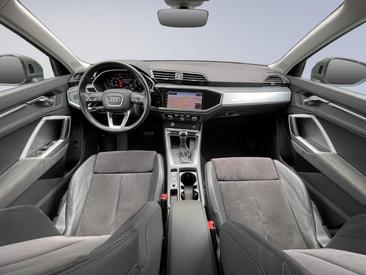 Audi Q3 35 TFSI — photo 15