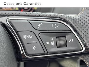 Audi Q2 35 TFSI — photo 11