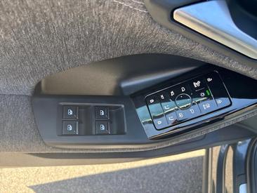 Audi Q6 E-tron S Line E-tron Performance 225,00 KW — photo 68
