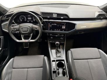 Audi Q3 Sportback TFSI E 45 E — photo 8