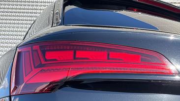 Audi Q5 35 TDI — photo 32
