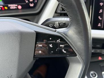 Audi Q4 E-tron Design 45 E-tron 210,00 KW — photo 25