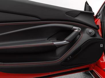 Ferrari F8 Tributo — photo 8