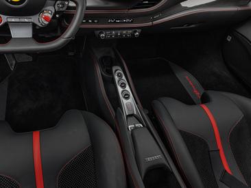 Ferrari F8 Tributo — photo 9