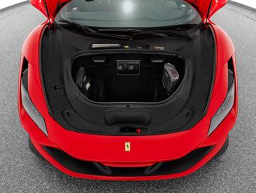 Ferrari F8 Tributo — photo 11