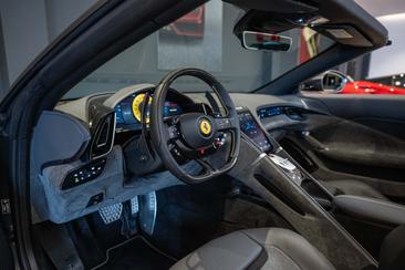 Ferrari Roma Spider — photo 5