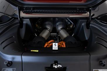 Ferrari 296 GTS — photo 19
