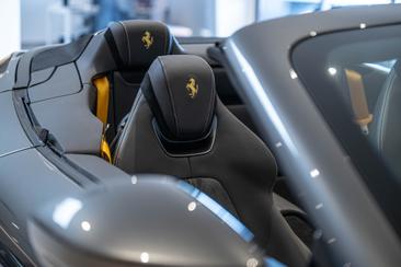 Ferrari Roma Spider — photo 27