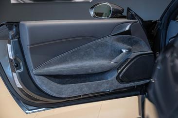 Ferrari Roma Spider — photo 33