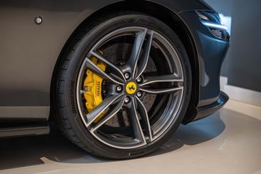 Ferrari Roma Spider — photo 41